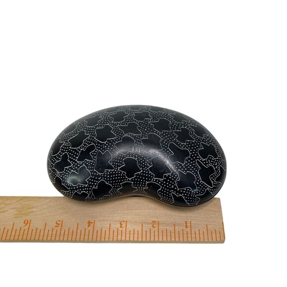 Genuine ‎ Soapstone hand carved black & White Jewelry Trinket Box Vtg - Picture 4 of 6
